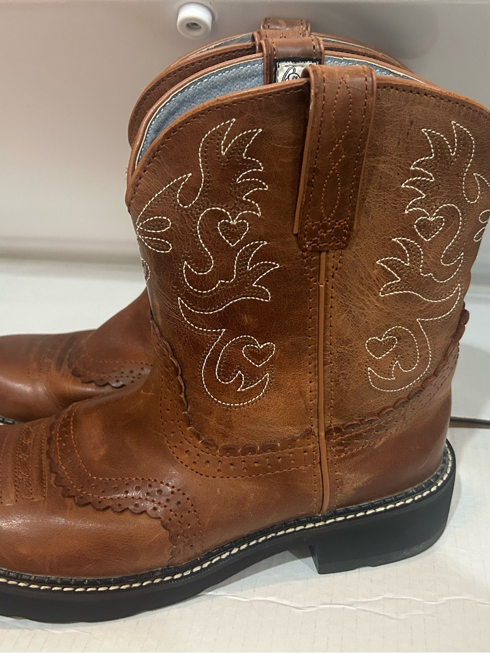 Ariat Women’s Size 11B Fatbaby Brown Leather Western Boots